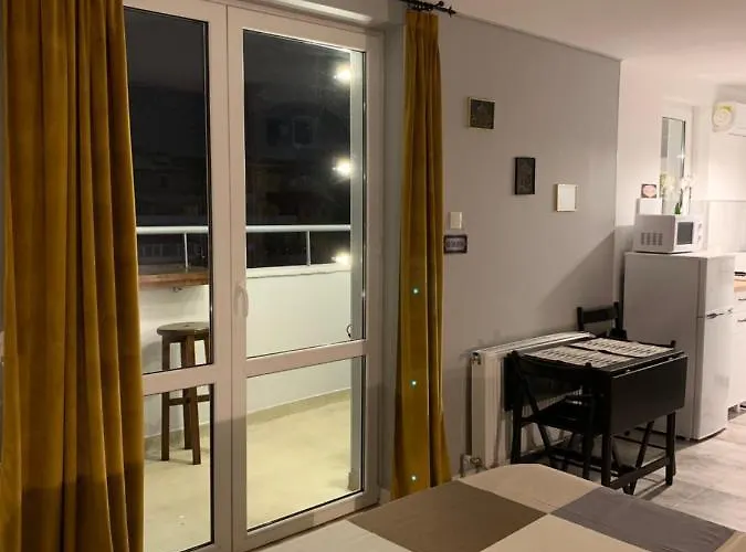 Ultracentral Cozy Apartment Near University