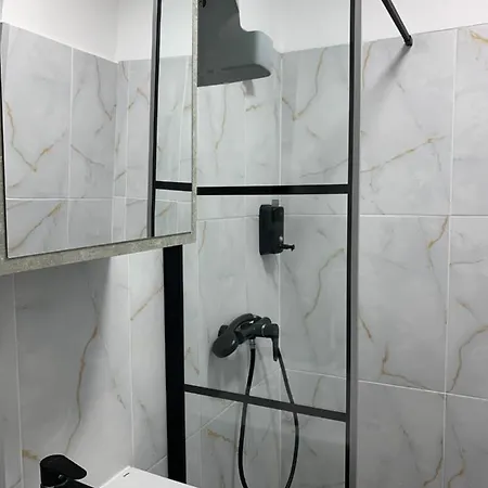 Ultracentral Cozy Apartment Near University * Bükreş